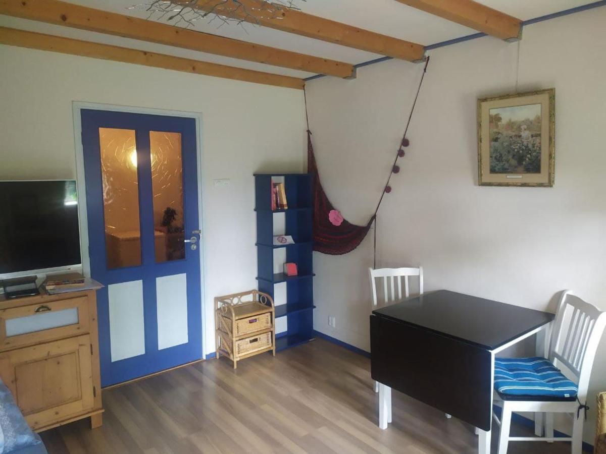 Apartamento Logeerruimte In Gerenoveerde Boerderij In Wachtum Exterior foto